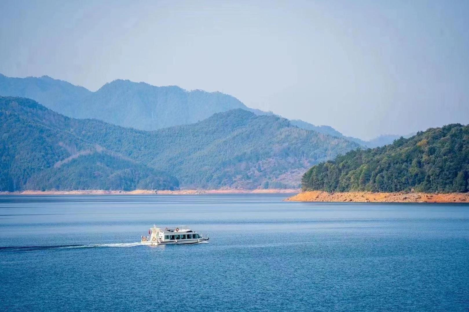 Intercontinental One Thousand Island Lake Resort By Ihg Chun'an Exterior foto